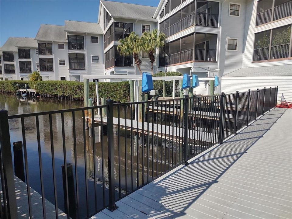 For Sale: $245,000 (2 beds, 2 baths, 1197 Square Feet)