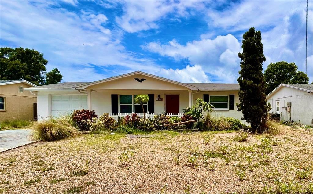 Recently Sold: $174,000 (3 beds, 1 baths, 988 Square Feet)