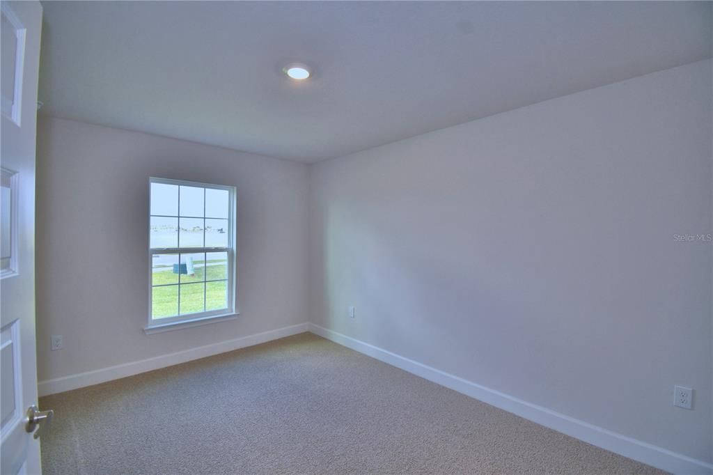 Activo con contrato: $552,526 (4 camas, 3 baños, 3000 Pies cuadrados)