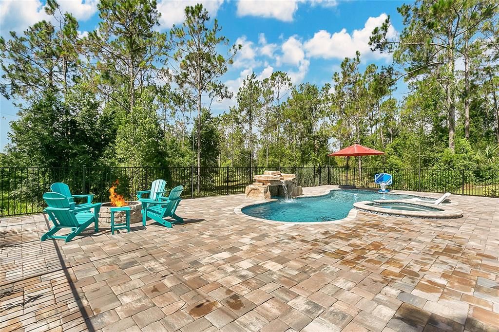 For Sale: $1,500,000 (4 beds, 3 baths, 2375 Square Feet)