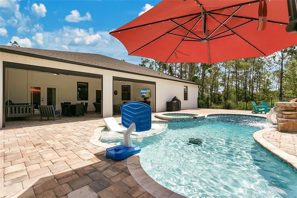 For Sale: $1,500,000 (4 beds, 3 baths, 2375 Square Feet)