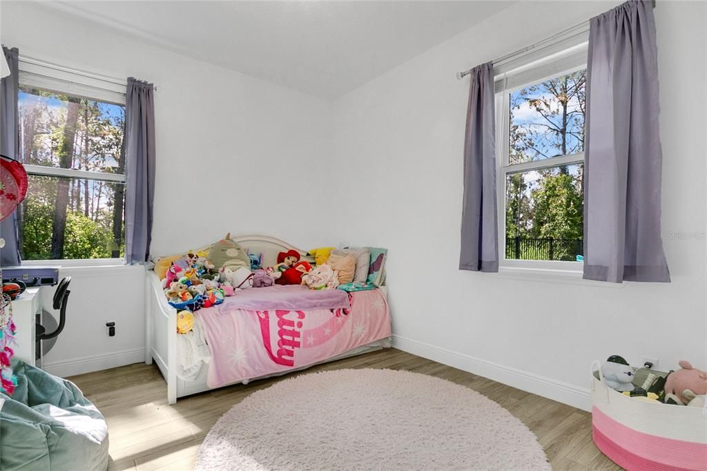 For Sale: $1,500,000 (4 beds, 3 baths, 2375 Square Feet)