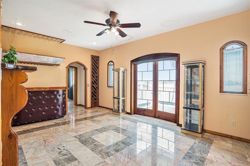 На продажу: $2,400,000 (4 спален, 3 ванн, 2950 Квадратных фут)