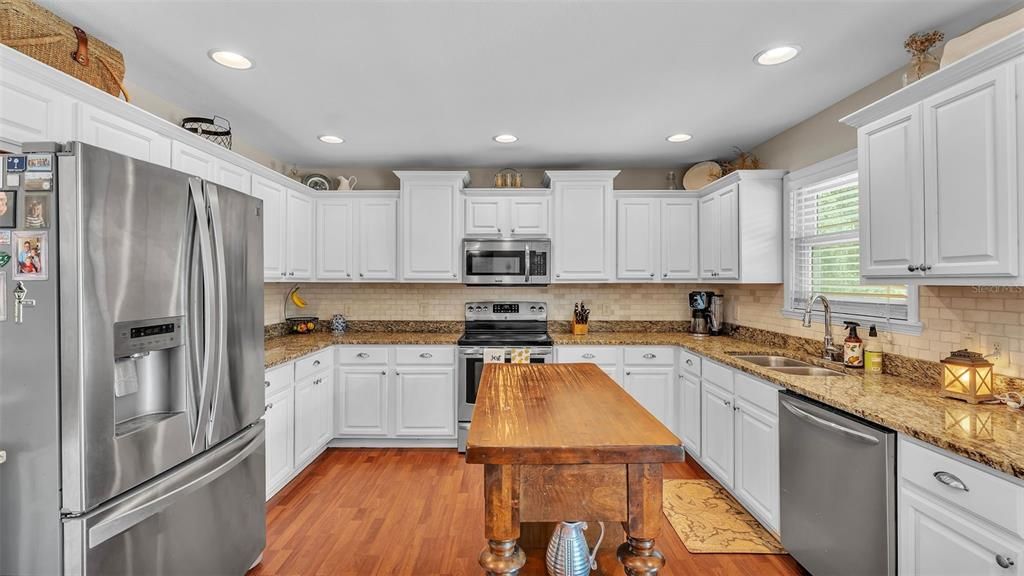 待售: $549,000 (3 贝兹, 2 浴室, 3541 平方英尺)