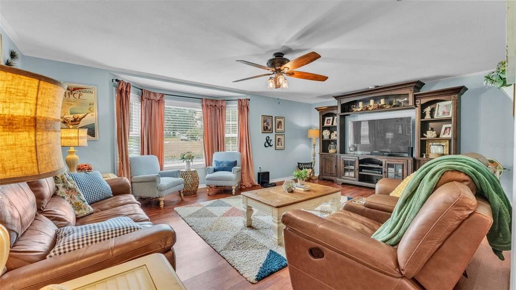 待售: $549,000 (3 贝兹, 2 浴室, 3541 平方英尺)