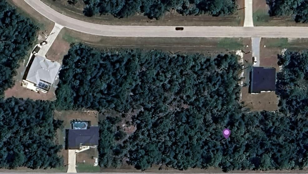 На продажу: $14,000 (0.23 acres)