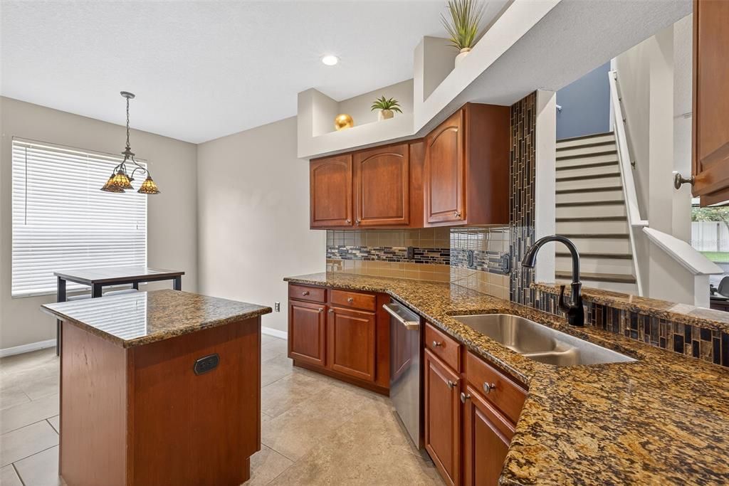 For Sale: $545,000 (3 beds, 2 baths, 2564 Square Feet)