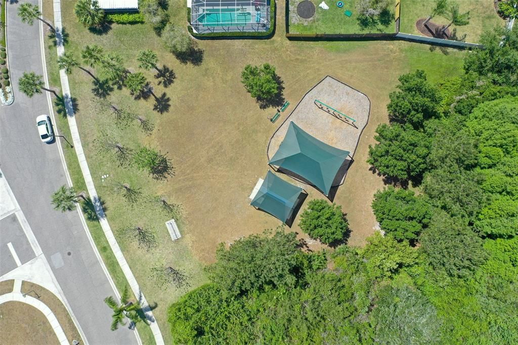 For Sale: $545,000 (3 beds, 2 baths, 2564 Square Feet)