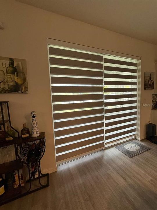 For Rent: $3,200 (4 beds, 2 baths, 2174 Square Feet)