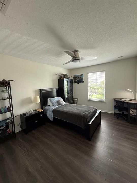 For Rent: $3,200 (4 beds, 2 baths, 2174 Square Feet)