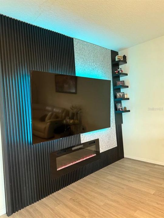 For Rent: $3,200 (4 beds, 2 baths, 2174 Square Feet)