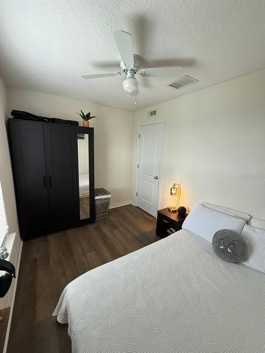 For Rent: $3,200 (4 beds, 2 baths, 2174 Square Feet)