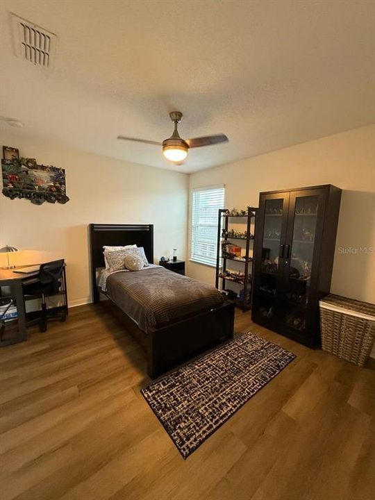 For Rent: $3,200 (4 beds, 2 baths, 2174 Square Feet)