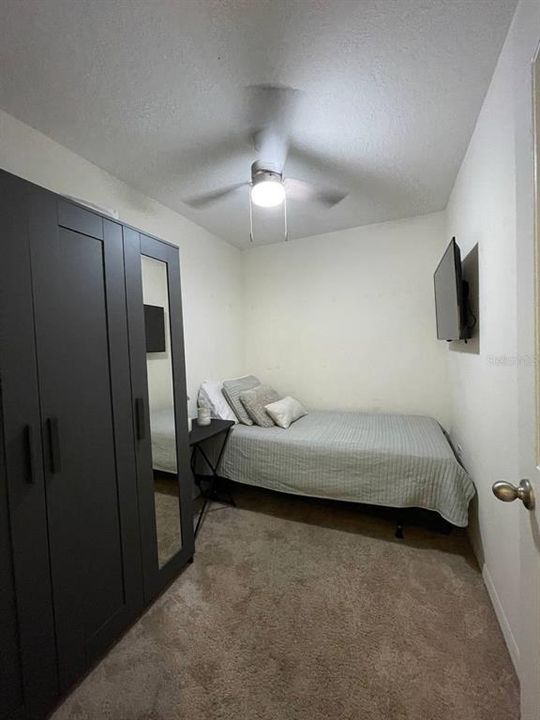 For Rent: $3,200 (4 beds, 2 baths, 2174 Square Feet)