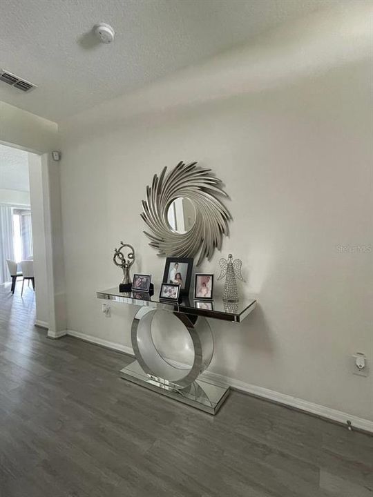 For Rent: $3,200 (4 beds, 2 baths, 2174 Square Feet)