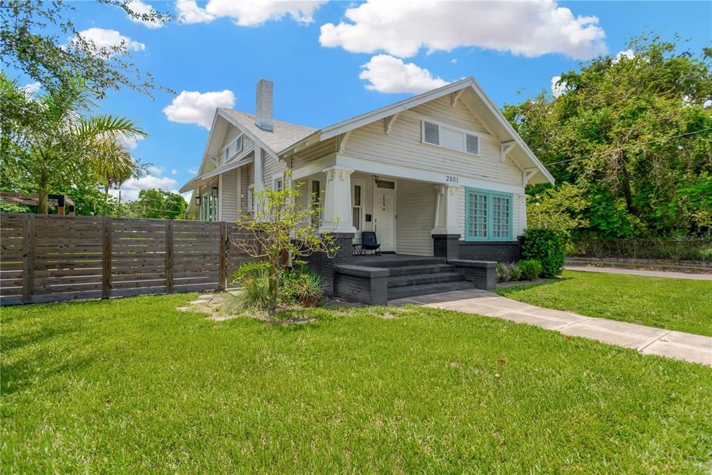 Recently Sold: $515,000 (4 beds, 2 baths, 1862 Square Feet)