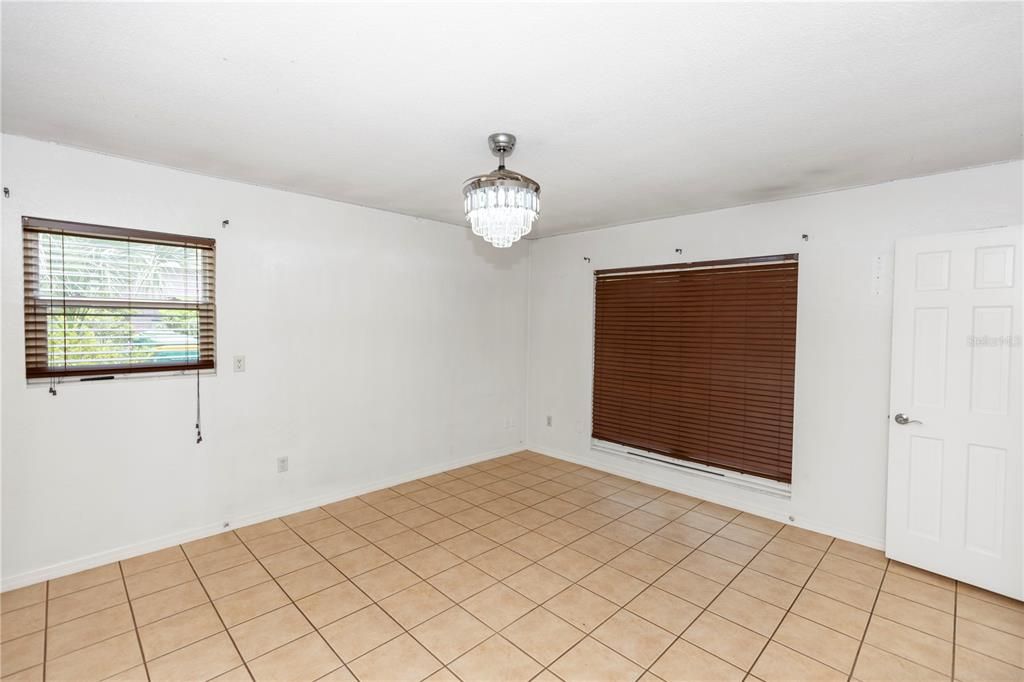 En Venta: $215,000 (2 camas, 2 baños, 1196 Pies cuadrados)