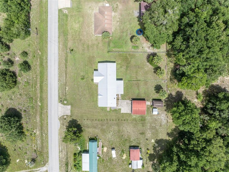 合同活跃: $240,000 (4 贝兹, 2 浴室, 2280 平方英尺)