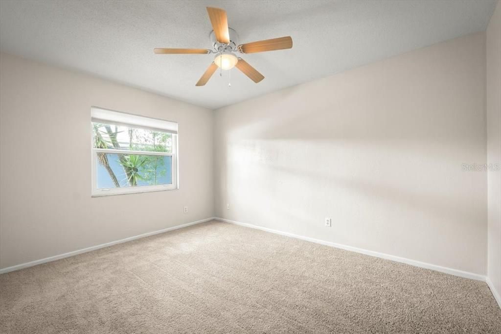 Active With Contract: $335,000 (3 beds, 2 baths, 1518 Square Feet)