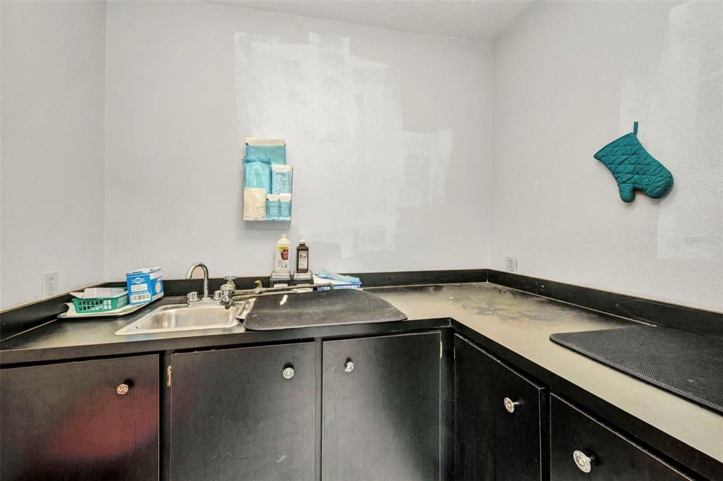 For Sale: $23,920 (0 beds, 0 baths, 1196 Square Feet)