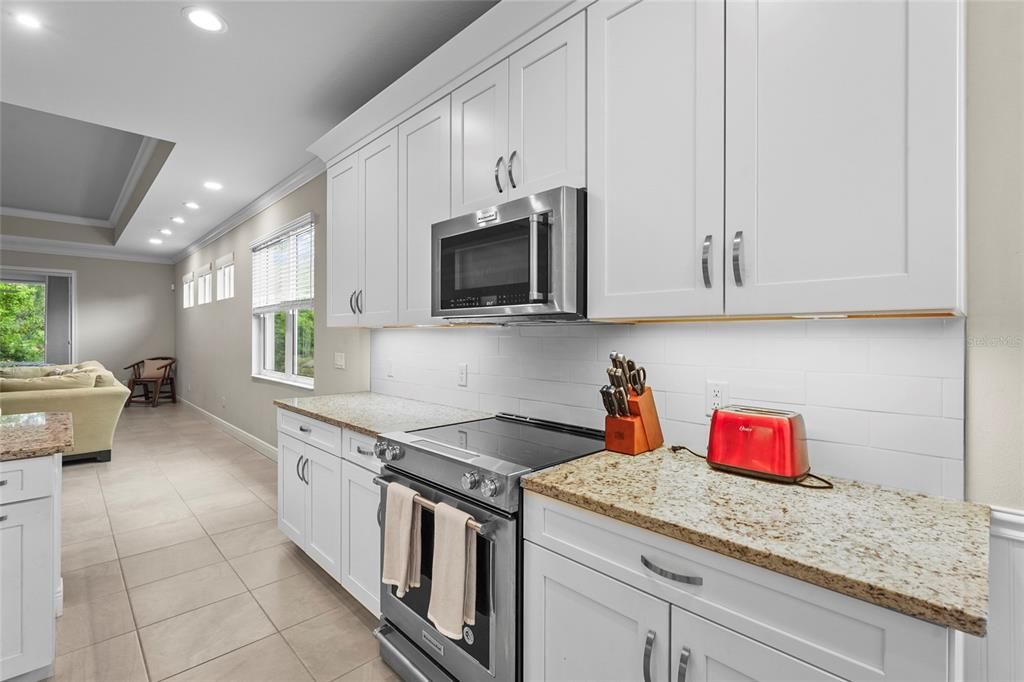 En Venta: $599,900 (3 camas, 2 baños, 1952 Pies cuadrados)