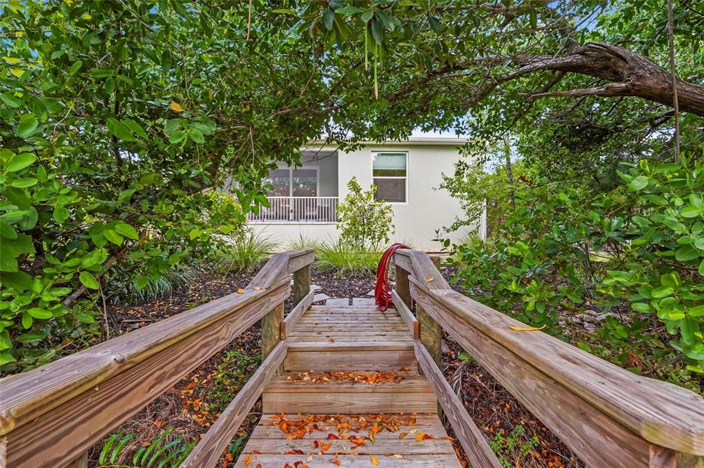 En Venta: $599,900 (3 camas, 2 baños, 1952 Pies cuadrados)