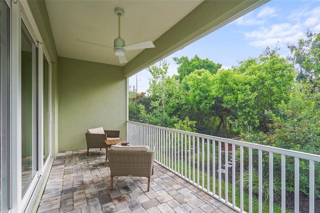 En Venta: $599,900 (3 camas, 2 baños, 1952 Pies cuadrados)