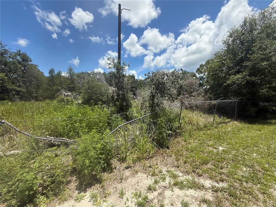 На продажу: $85,000 (1.00 acres)