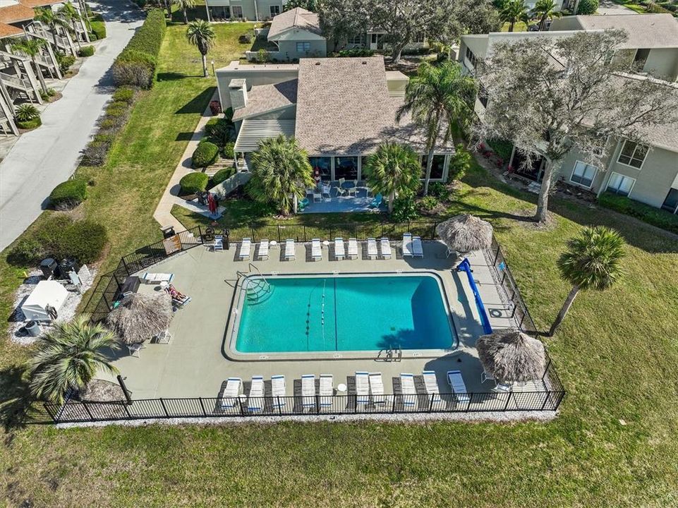 For Sale: $190,000 (2 beds, 2 baths, 980 Square Feet)
