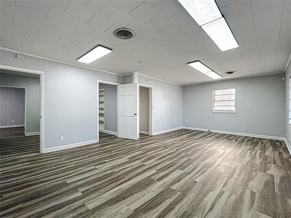 На продажу: $42,140 (0 спален, 0 ванн, 1925 Квадратных фут)