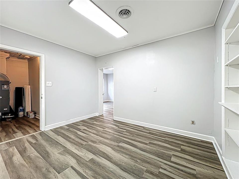 На продажу: $42,140 (0 спален, 0 ванн, 1925 Квадратных фут)