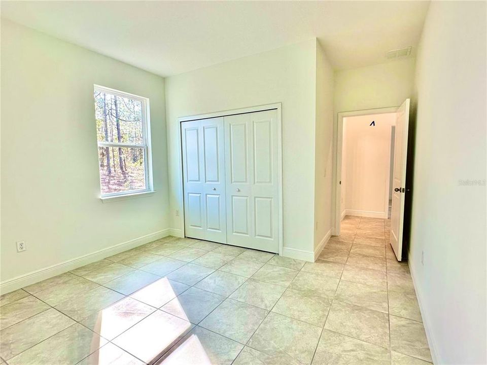 For Rent: $1,840 (4 beds, 3 baths, 1827 Square Feet)