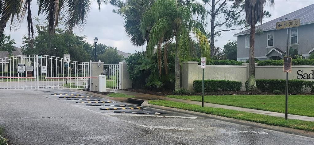 待售: $250,000 (3 贝兹, 2 浴室, 1686 平方英尺)