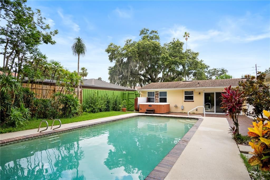 На продажу: $980,000 (3 спален, 2 ванн, 1769 Квадратных фут)