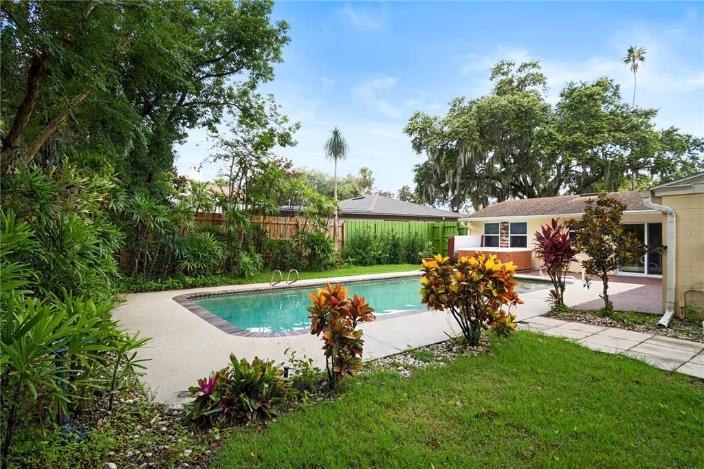 На продажу: $980,000 (3 спален, 2 ванн, 1769 Квадратных фут)