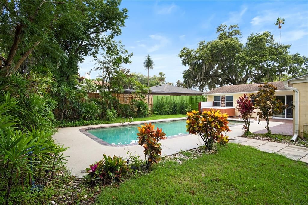 На продажу: $980,000 (3 спален, 2 ванн, 1769 Квадратных фут)