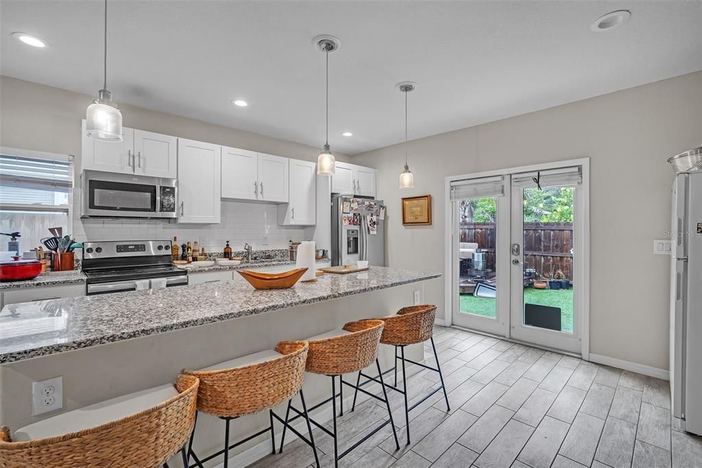 For Sale: $449,900 (3 beds, 2 baths, 1650 Square Feet)