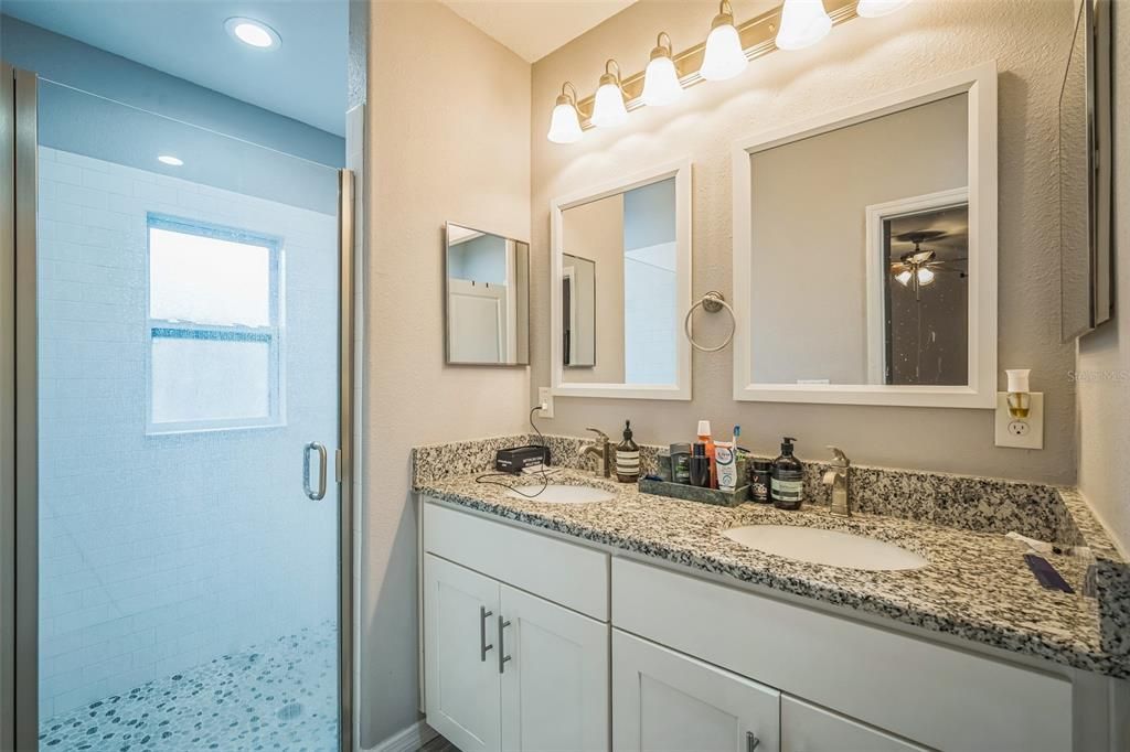 For Sale: $449,900 (3 beds, 2 baths, 1650 Square Feet)