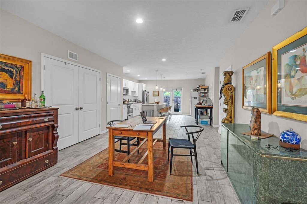 For Sale: $449,900 (3 beds, 2 baths, 1650 Square Feet)