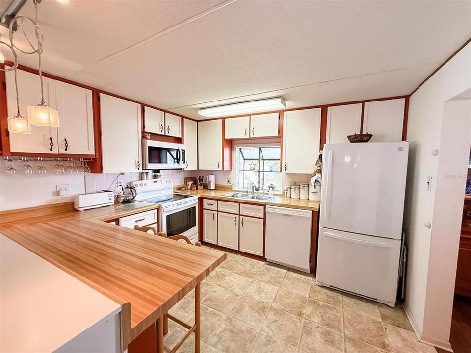 待售: $287,500 (3 贝兹, 2 浴室, 1288 平方英尺)