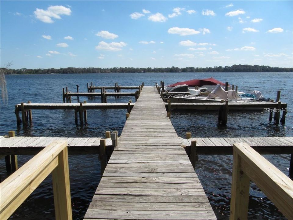 待售: $234,000 (2 贝兹, 1 浴室, 1340 平方英尺)