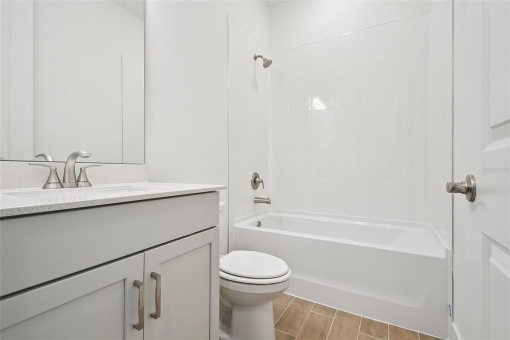 Active With Contract: $449,990 (4 beds, 3 baths, 2487 Square Feet)