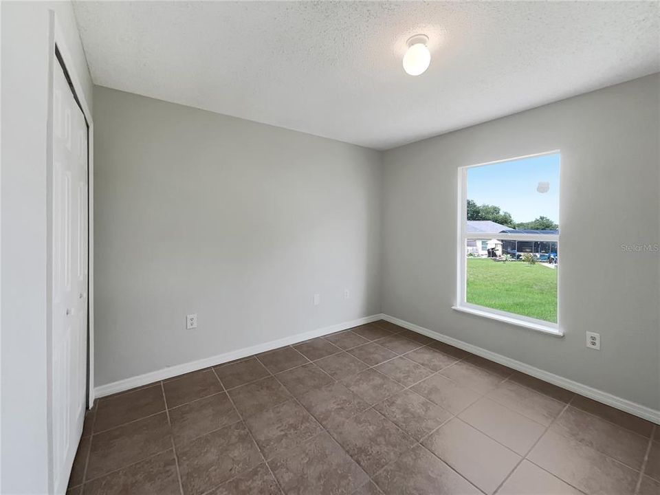 Под контрактом: $285,000 (3 спален, 2 ванн, 1332 Квадратных фут)