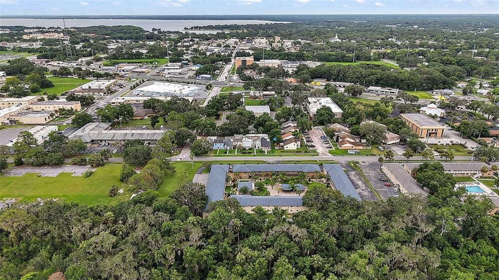 合同活跃: $545,000 (2.68 acres)