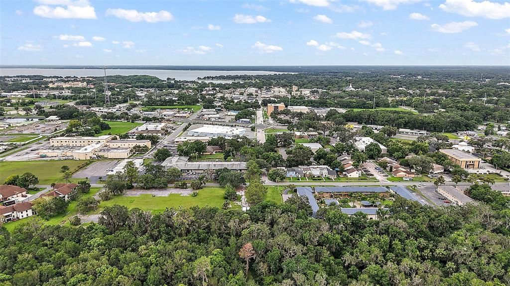 合同活跃: $545,000 (2.68 acres)