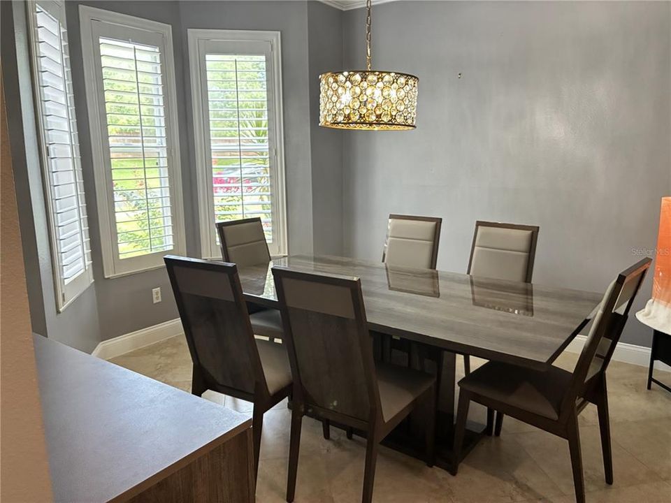 En Renta: $3,650 (5 camas, 3 baños, 2935 Pies cuadrados)