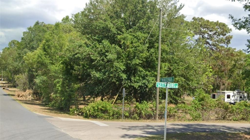 待售: $58,500 (1.13 acres)