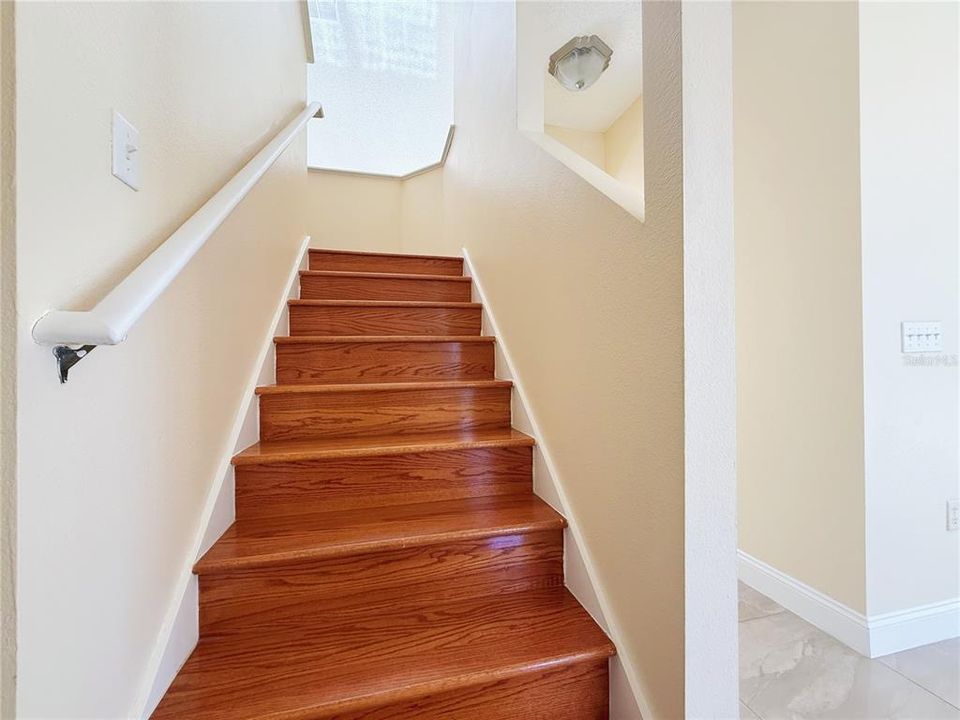 Под контрактом: $499,900 (4 спален, 3 ванн, 2256 Квадратных фут)