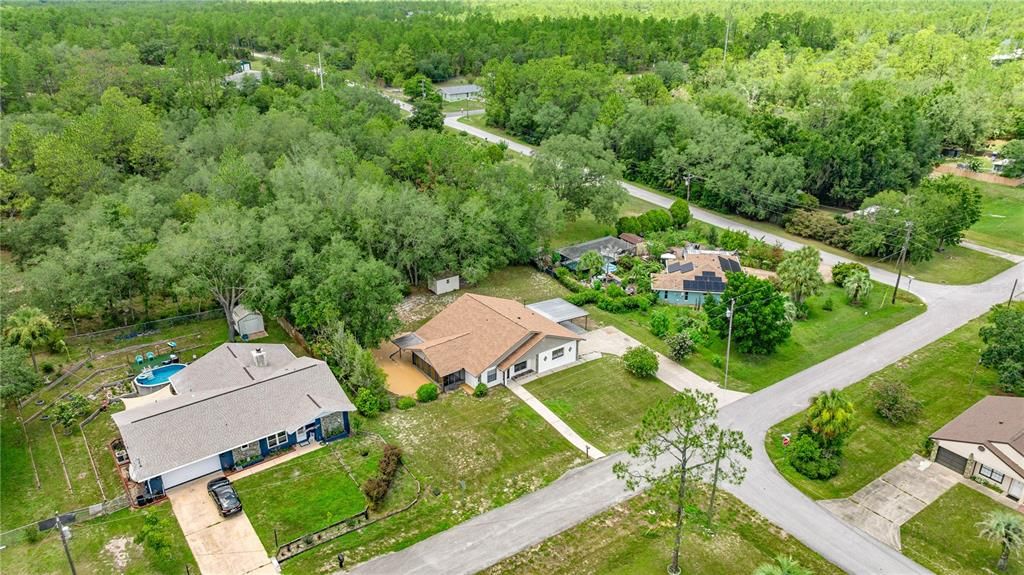 Под контрактом: $259,900 (3 спален, 2 ванн, 1651 Квадратных фут)