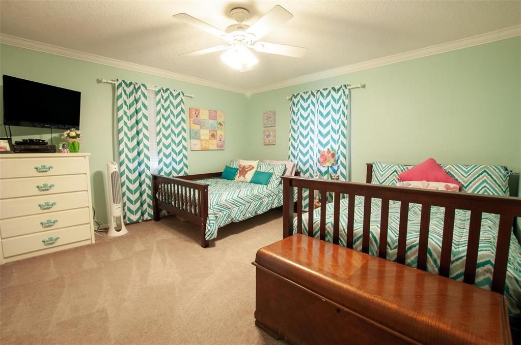 待售: $699,000 (5 贝兹, 3 浴室, 3148 平方英尺)